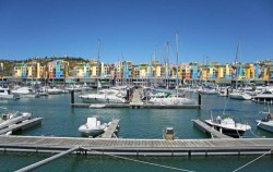 Albufeira Marina by Vitor Oliveira @Wikimedia.org