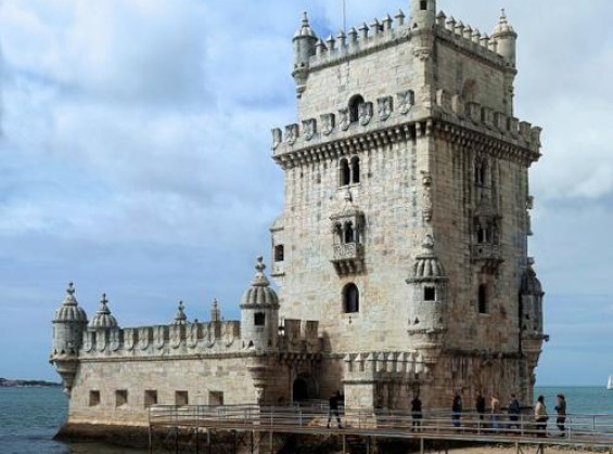 Lisbon - Belem Tower by Alvesgaspar @Wikimedia.org