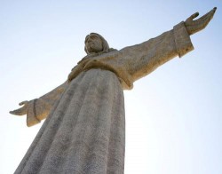 Lisbon - Cristo Rei Statue by Magnusha @Wikimedia.org